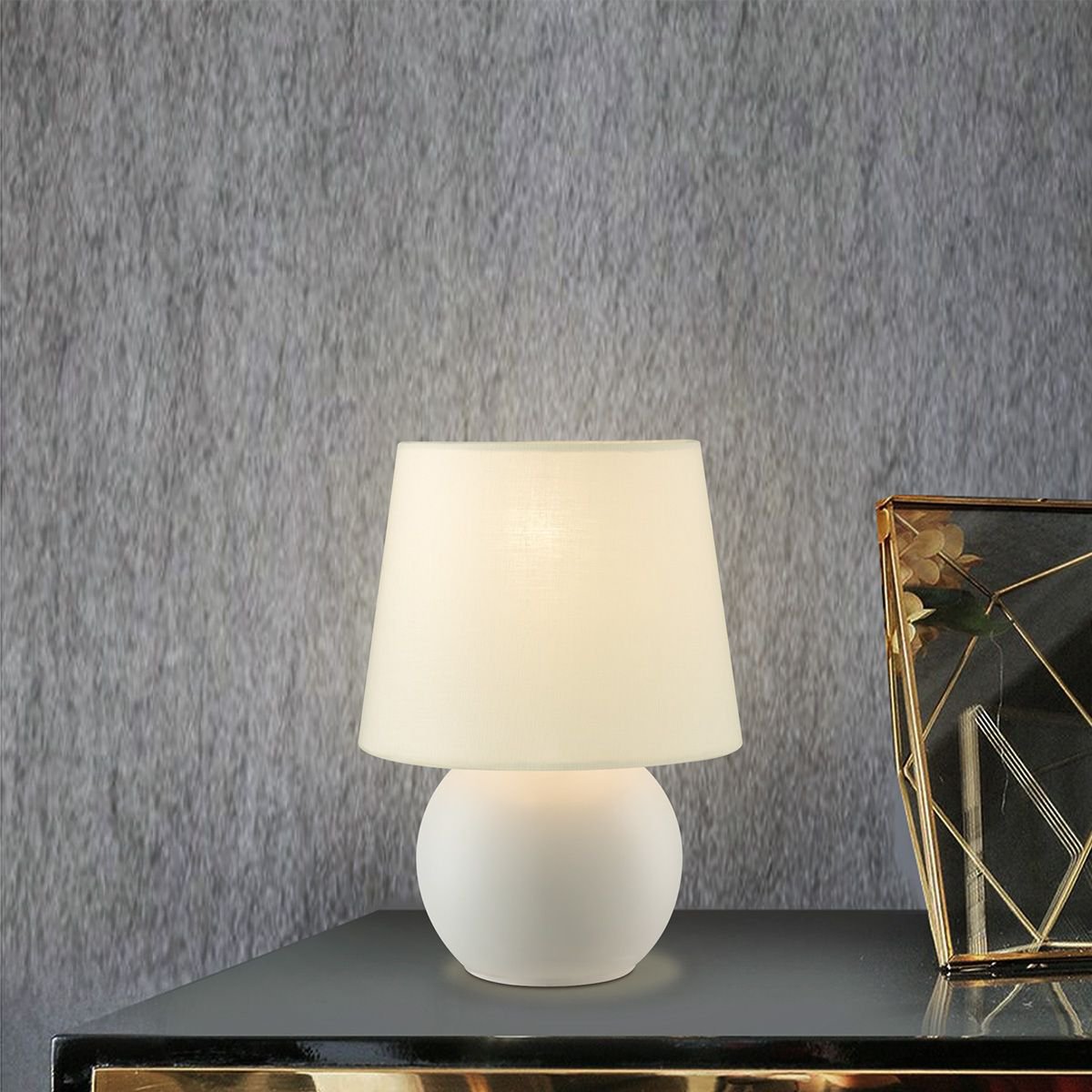 Home Sweet Home dimmable LED Candle Lamp B35 E14 5W 470Lm Warm White Light